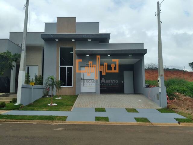 #CC00170223 - Casa para Venda em Sorocaba - SP